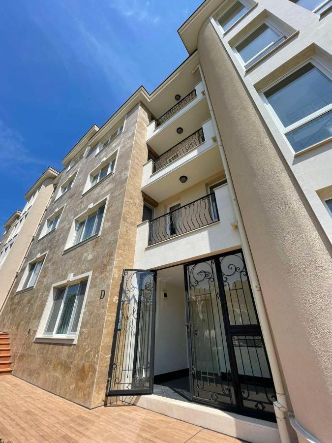 Provence Deluxe Apartment In Atia Resort Chernomorets Buitenkant foto
