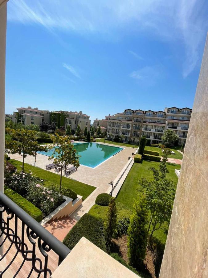 Provence Deluxe Apartment In Atia Resort Chernomorets Buitenkant foto