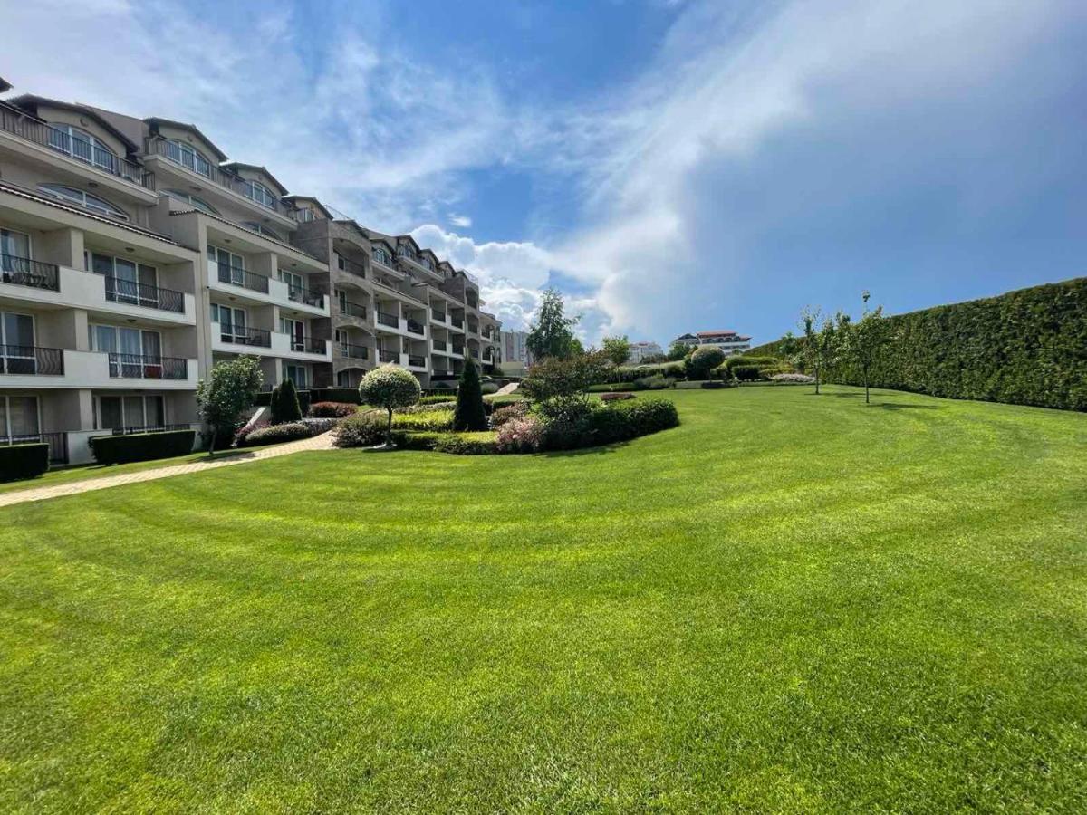 Provence Deluxe Apartment In Atia Resort Chernomorets Buitenkant foto