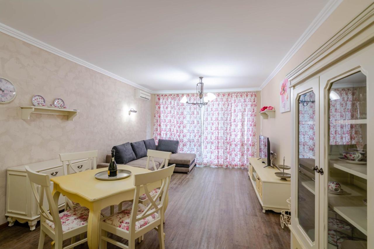 Provence Deluxe Apartment In Atia Resort Chernomorets Buitenkant foto